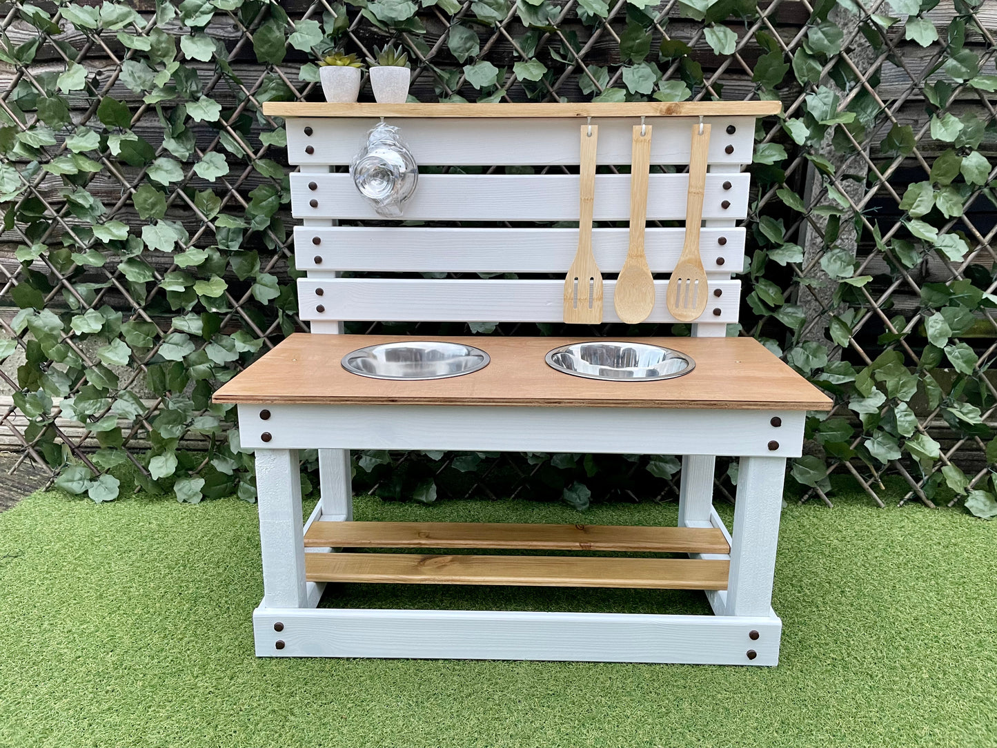 Small Handmade Wooden Mud Kitchen – 2 Bowls, Utensils &amp; Colander