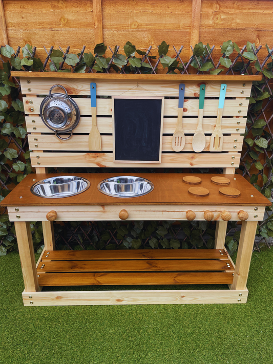 Large Handmade Wooden Mud Kitchen, 2 Bowls, 4 Hobs & 6 Dials + Utensils & Accessories